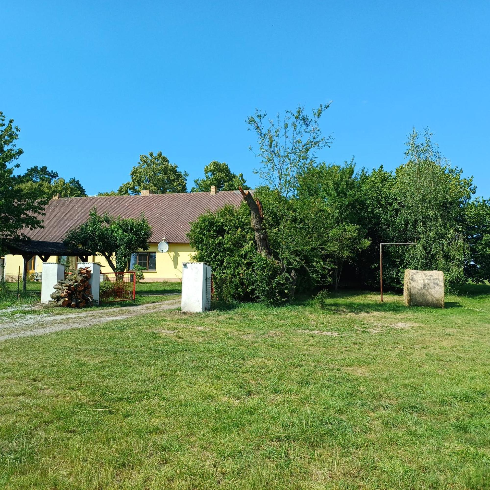 Statek U Spulaka Apartment Lomnice nad Luznici Exterior photo